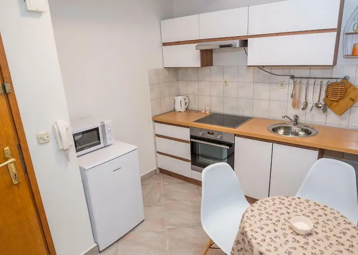 Doris,self Check In * 斯普利特